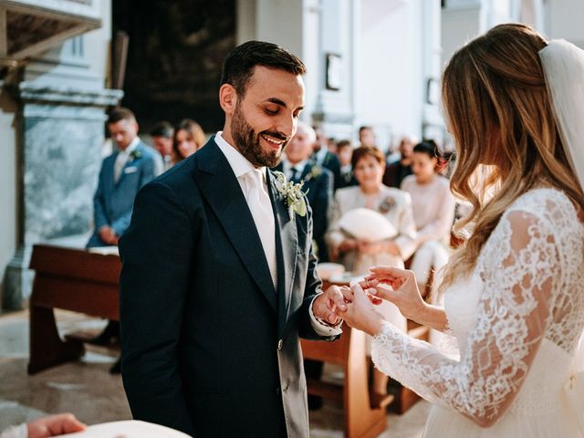 Il matrimonio di Francesco e Erica a Cisternino, Brindisi 42