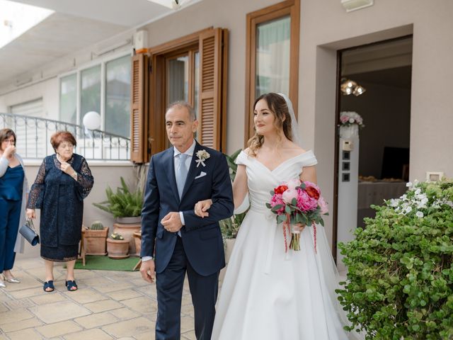 Il matrimonio di Jonathan e Sara a Montesilvano, Pescara 34