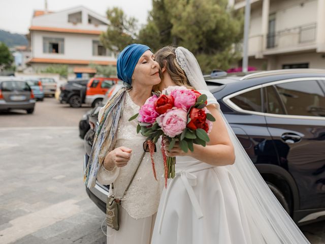 Il matrimonio di Jonathan e Sara a Montesilvano, Pescara 37