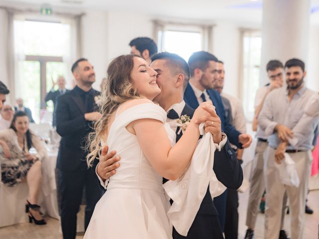 Il matrimonio di Jonathan e Sara a Montesilvano, Pescara 192