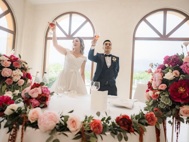 Il matrimonio di Jonathan e Sara a Montesilvano, Pescara 194