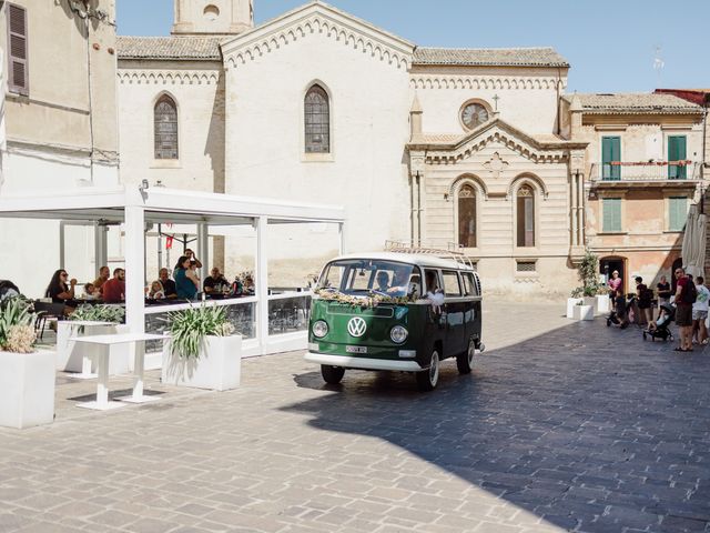 Il matrimonio di Marco e Assunta a Vasto, Chieti 50