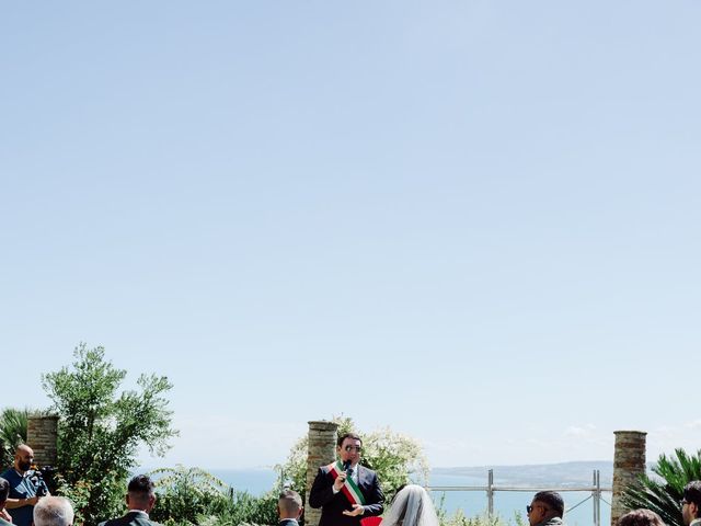 Il matrimonio di Marco e Assunta a Vasto, Chieti 56