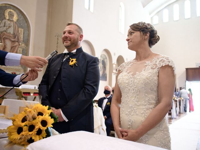 Il matrimonio di Dario e Mariella a Cavarzere, Venezia 35