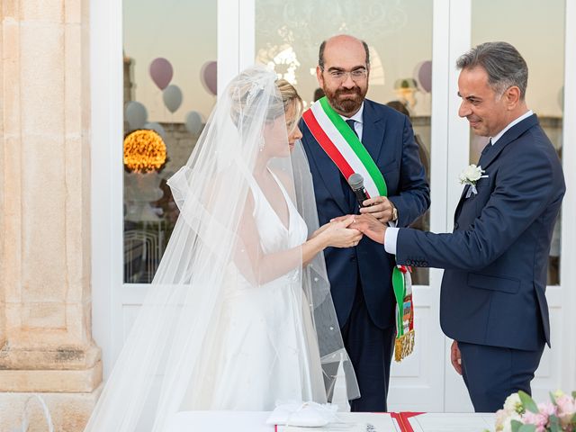 Il matrimonio di Mino e Valentina a Ceglie Messapica, Brindisi 15