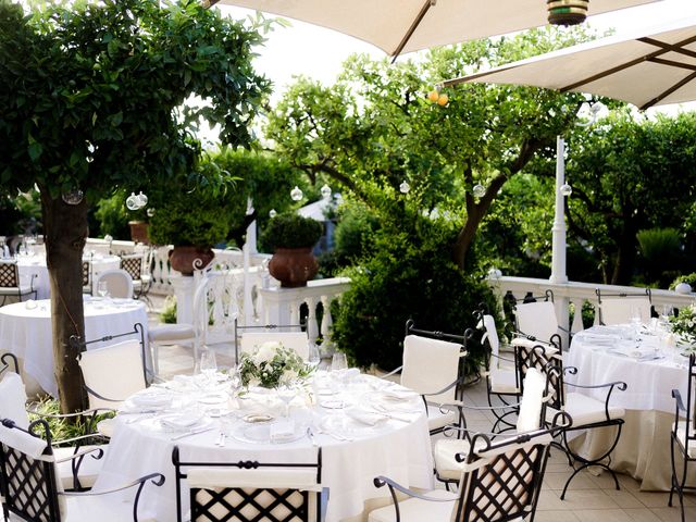 Il matrimonio di Francesco e Isabella a Castellammare di Stabia, Napoli 39