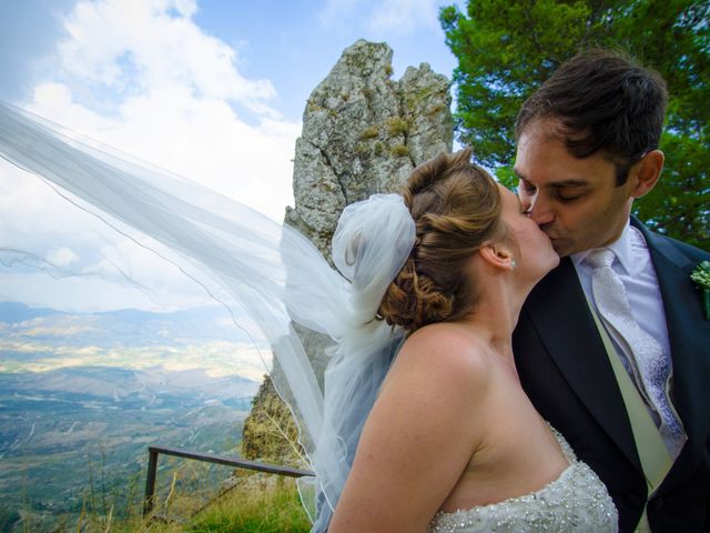 Il matrimonio di Carlo e Alexandra a Caltabellotta, Agrigento 19