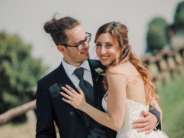 Il matrimonio di Simone e Greta a Capiago Intimiano, Como 36