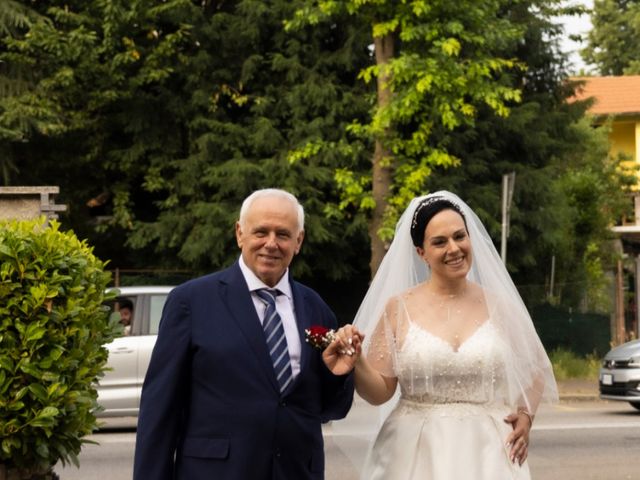 Il matrimonio di Marco e Alessandra  a Garbagnate Milanese, Milano 32