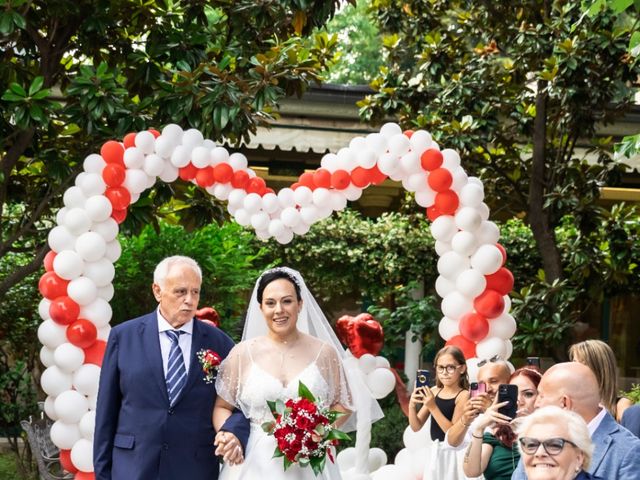 Il matrimonio di Marco e Alessandra  a Garbagnate Milanese, Milano 40