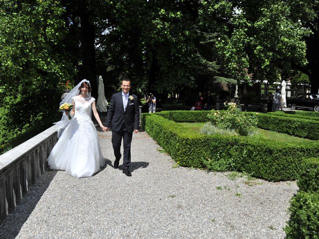 Il matrimonio di Davide e Roberta a Garbagnate Milanese, Milano 4