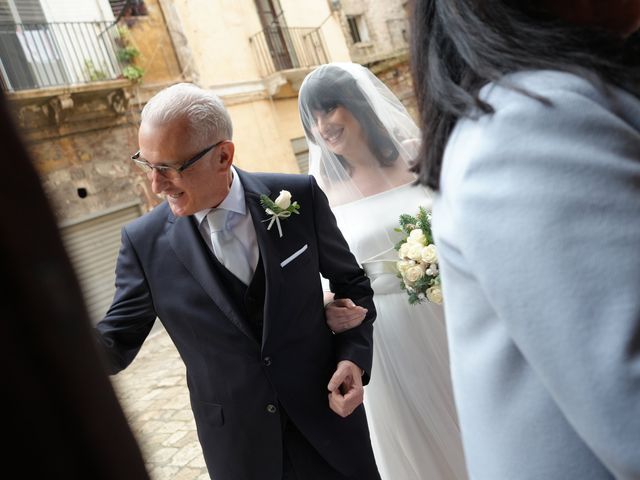 Il matrimonio di Annalisa e Giuseppe a Taranto, Taranto 15