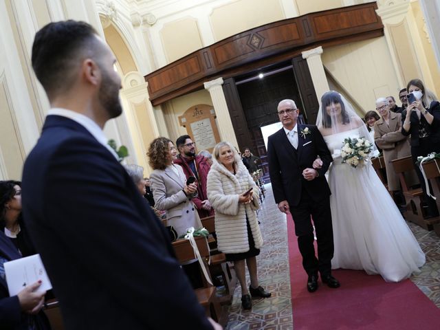 Il matrimonio di Annalisa e Giuseppe a Taranto, Taranto 16