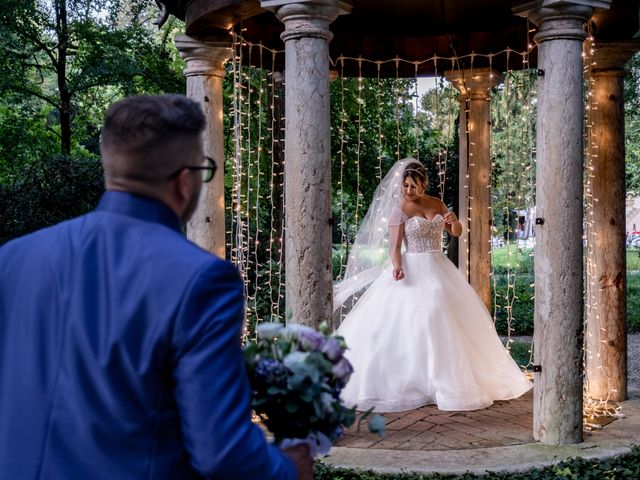 Il matrimonio di Marina e Charlie a Porto Mantovano, Mantova 13