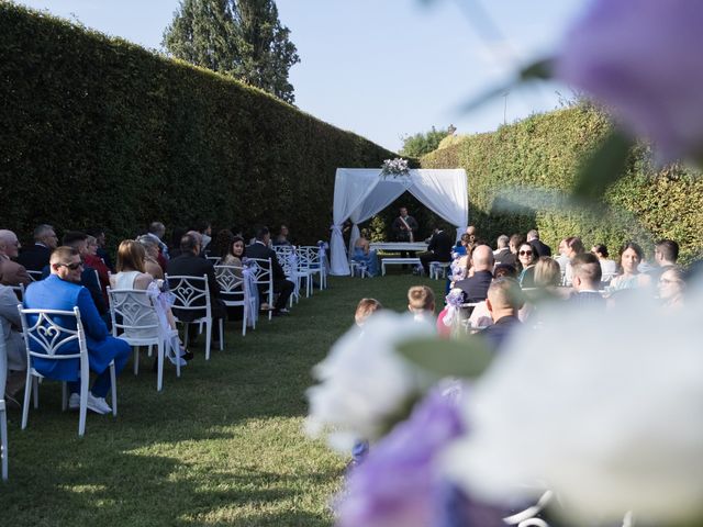 Il matrimonio di Marina e Charlie a Porto Mantovano, Mantova 59