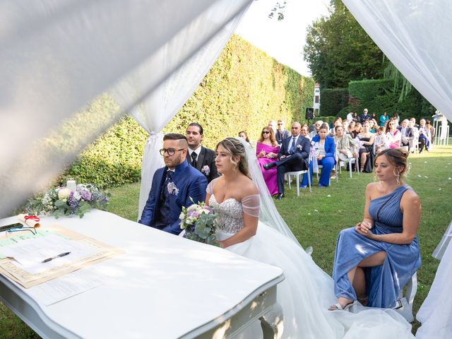 Il matrimonio di Marina e Charlie a Porto Mantovano, Mantova 89