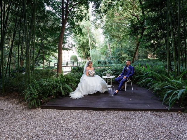 Il matrimonio di Marina e Charlie a Porto Mantovano, Mantova 94