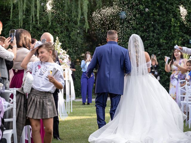 Il matrimonio di Marina e Charlie a Porto Mantovano, Mantova 107