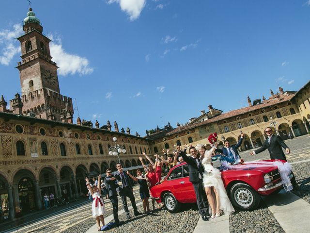 Il matrimonio di Francesco e Julie a Vigevano, Pavia 76