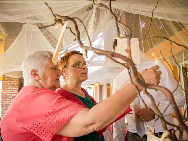 Il matrimonio di Francesco e Julie a Vigevano, Pavia 102