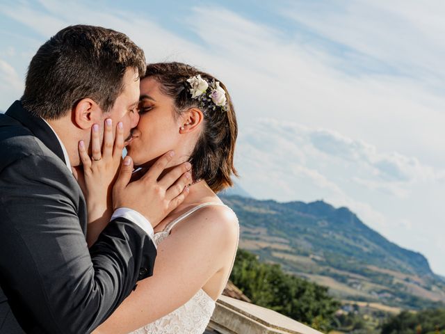 Il matrimonio di Simone e Alessia a Verucchio, Rimini 11