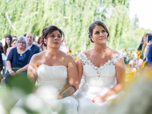 Il matrimonio di Giusi e Elisa a Pombia, Novara 11