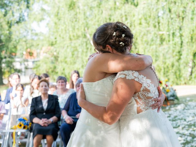 Il matrimonio di Giusi e Elisa a Pombia, Novara 23