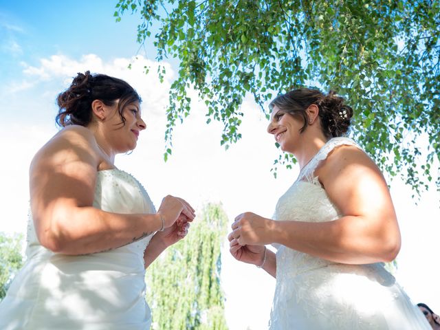 Il matrimonio di Giusi e Elisa a Pombia, Novara 27