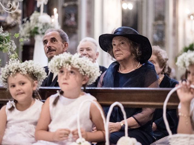 Il matrimonio di Roberto e Marita a Leffe, Bergamo 27