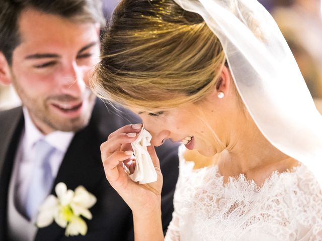 Il matrimonio di Mattia e Martina a Angera, Varese 13