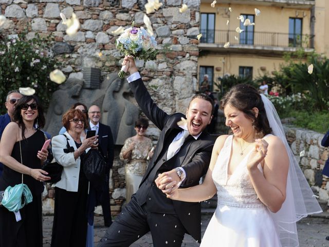 Il matrimonio di Marco e Elena a Taormina, Messina 29