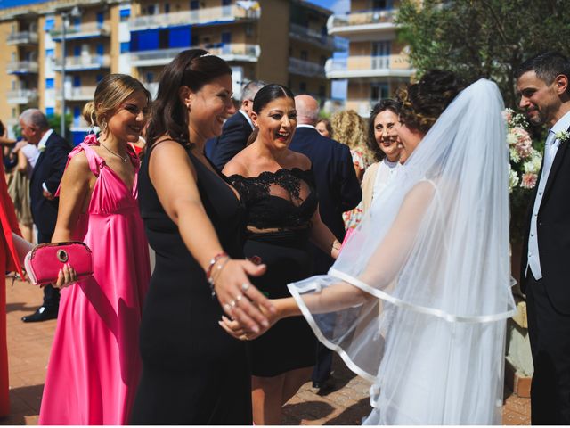 Il matrimonio di Fabio e Veronica a San Giorgio a Cremano, Napoli 37