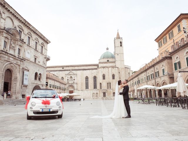 Il matrimonio di Claudio e Tania a Offida, Ascoli Piceno 13