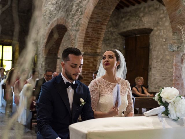 Il matrimonio di Manuel e Adriana a Gemonio, Varese 14