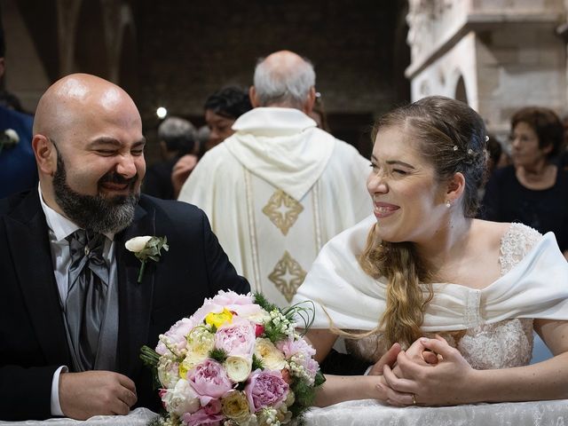 Il matrimonio di Romina e Francesco a Vasto, Chieti 9