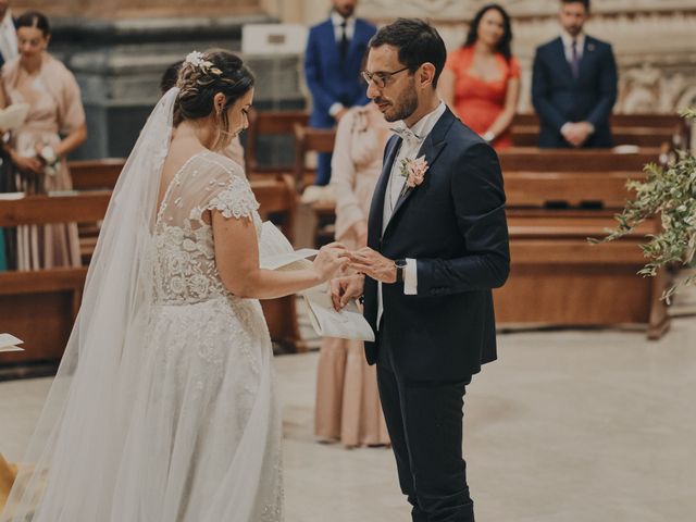 Il matrimonio di Daniele e Vittoria a Martina Franca, Taranto 35