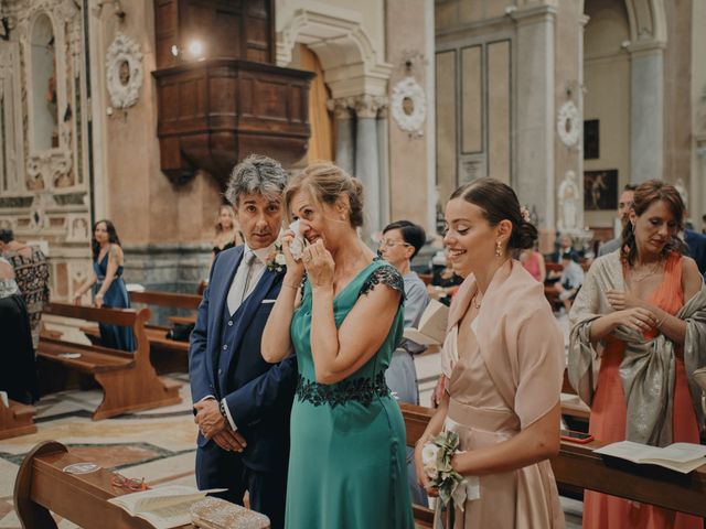 Il matrimonio di Daniele e Vittoria a Martina Franca, Taranto 37