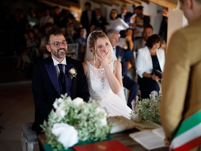 Il matrimonio di Jonathan e Laura a Ziano Piacentino, Piacenza 26