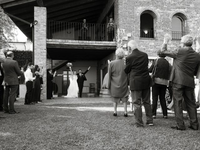 Il matrimonio di Jonathan e Laura a Ziano Piacentino, Piacenza 36