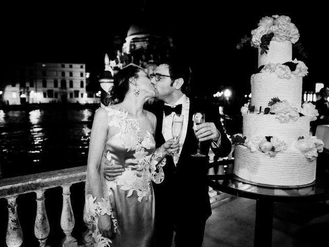 Il matrimonio di Andrea e Roberta a Venezia, Venezia 69