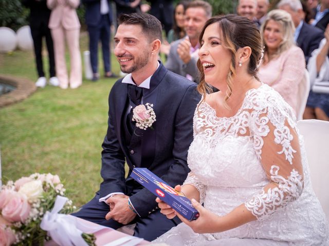Il matrimonio di Maurizio e Sara a Cogliate, Monza e Brianza 24