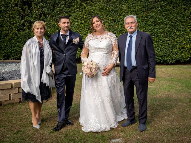 Il matrimonio di Maurizio e Sara a Cogliate, Monza e Brianza 42