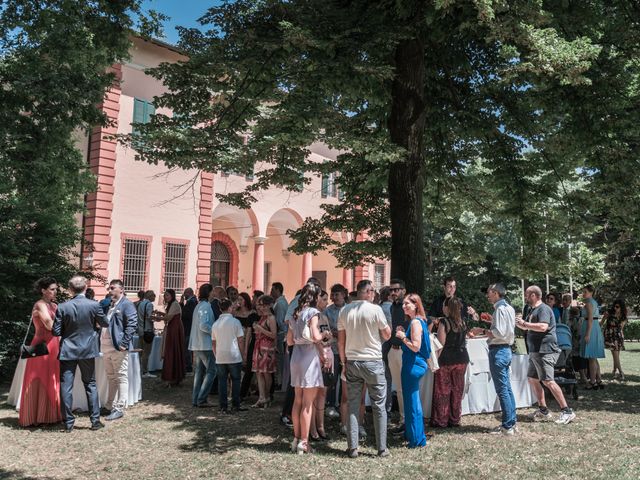 Il matrimonio di Luca e Raffaella a Crespellano, Bologna 15