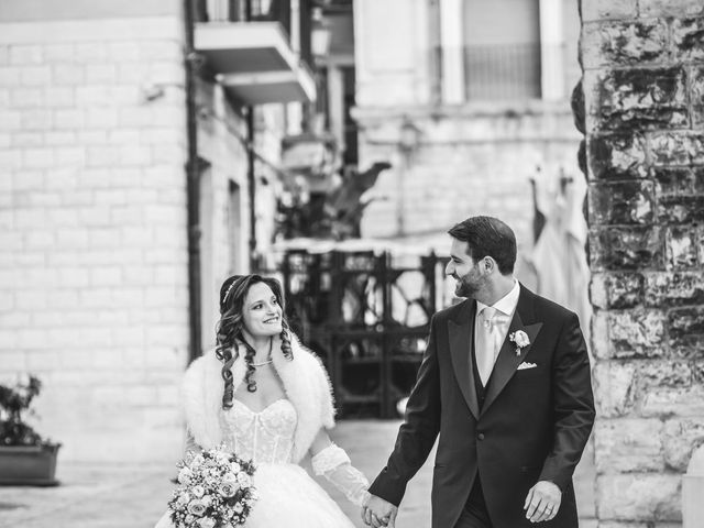 Il matrimonio di Mariangela e Ludovico a Barletta, Bari 44