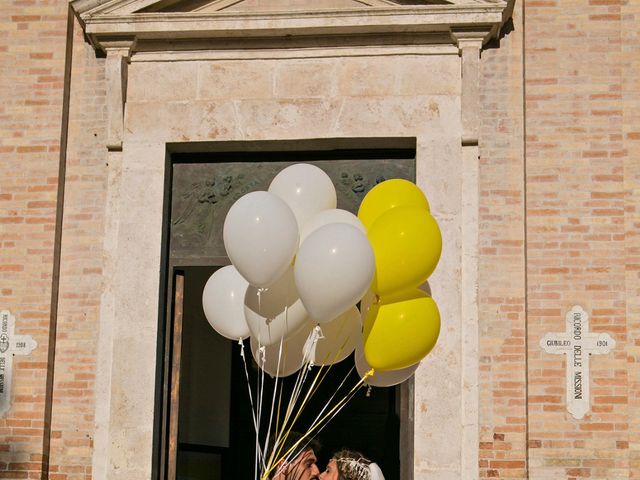 Il matrimonio di Massimiliano e Giulia a Grottammare, Ascoli Piceno 29