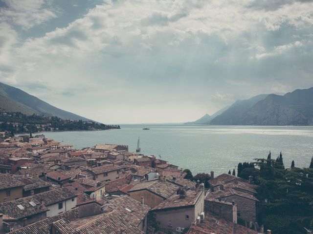 Il matrimonio di Giuliano e Masako a Malcesine, Verona 29