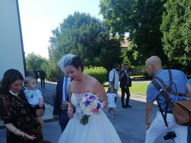 Il matrimonio di Denis e Valentina  a Gorgo al Monticano, Treviso 8