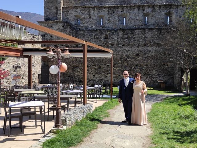 Il matrimonio di Enrico  e Rossella a San Giorio di Susa, Torino 1