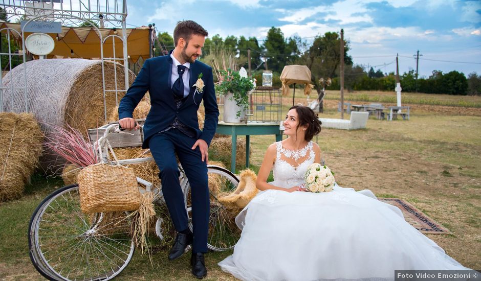 Il matrimonio di Michele e Maddalena a Rimini, Rimini