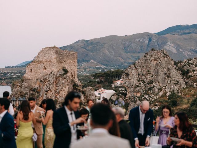 Il matrimonio di Alessio e Valeria a Castellammare del Golfo, Trapani 33